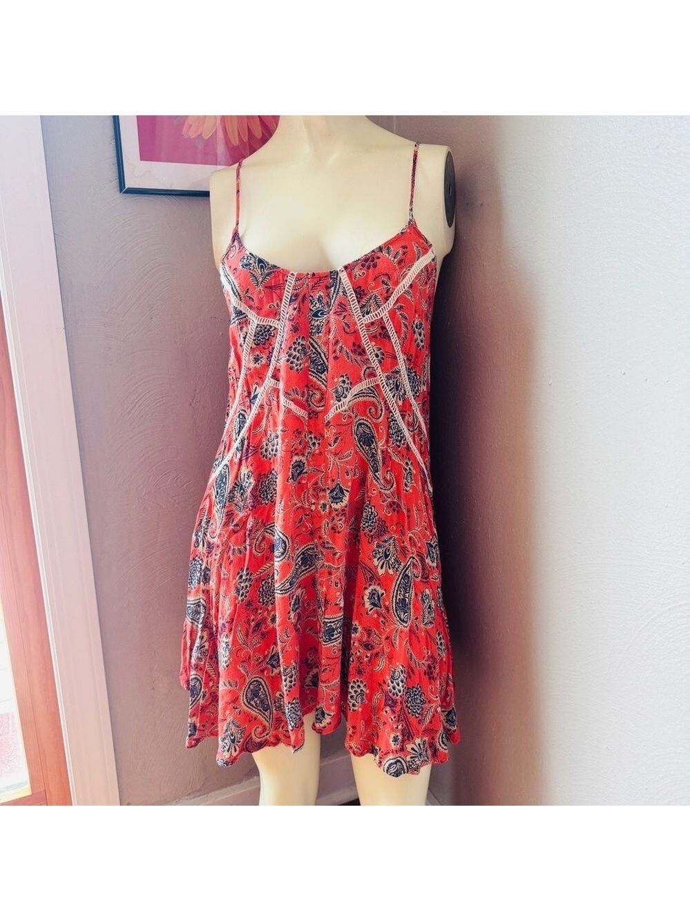 Sun & shadow summer dress